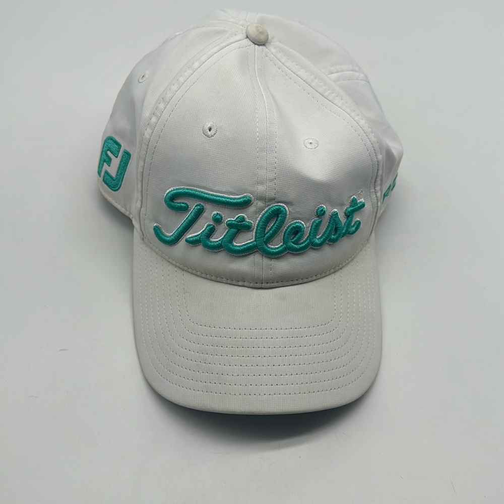 Titleist hat
